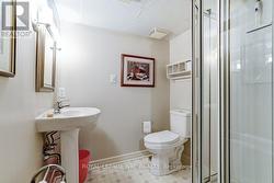 Lower level 3 piece washroom - 