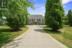 91 FAIRFIELD DRIVE King, ON L7B 1L9