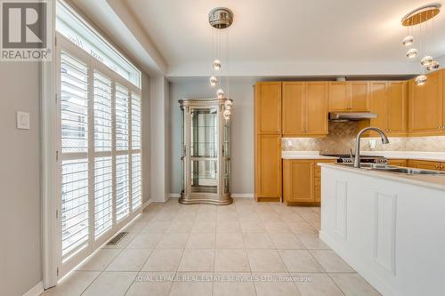 67 Rusty Trail, Vaughan, ON - Indoor Photo Showing Kitchen With Double Sink