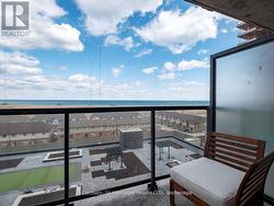 608 - 560 NORTH SERVICE ROAD Grimsby (Grimsby Beach), ON L3M 0G3