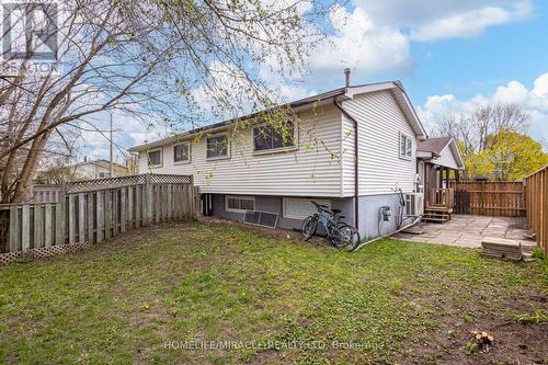 122 Ormond Drive, Oshawa, ON - Outdoor