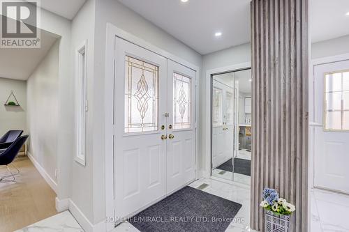 122 Ormond Drive, Oshawa, ON - Indoor Photo Showing Other Room