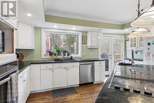 93 Ronald Avenue, Tiny, ON - Indoor Photo Showing Kitchen With Double Sink
