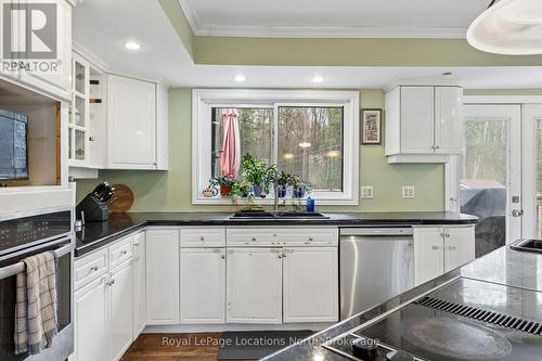 93 Ronald Avenue, Tiny, ON - Indoor Photo Showing Kitchen With Double Sink