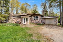 8308 COUNTY ROAD 9 Clearview (Creemore), ON L0M 1G0