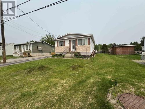 38 Richard St, Chapleau, ON - Outdoor