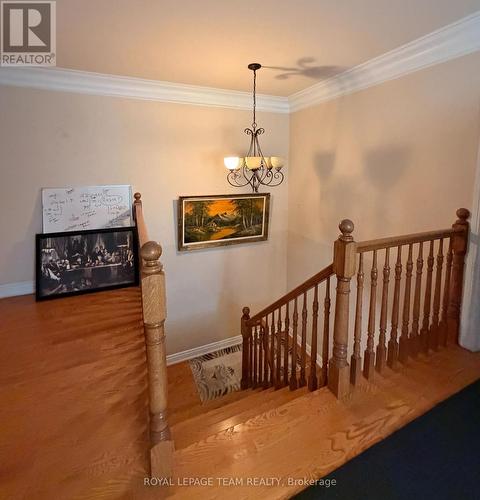 2ND floor landing - 1221 Anoka Street, Ottawa, ON - Indoor Photo Showing Other Room