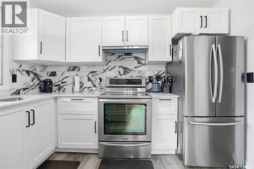 245 Orchard Crescent, Regina, SK - Indoor Photo Showing Kitchen