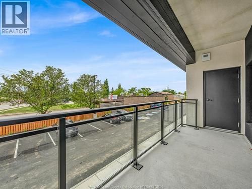 11646 Tecumseh Road Unit# 300, Windsor, ON - Outdoor With Balcony With Exterior