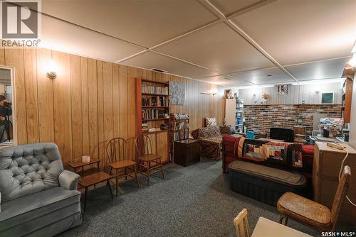 134 Maclean Crescent, Saskatoon, SK - Indoor With Fireplace