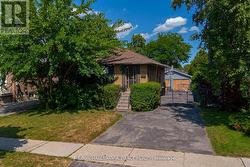43 TRUEMAN AVENUE Toronto, ON M8Z 5A3