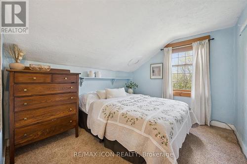 630 Robert Ferrie Drive, Kitchener, ON - Indoor Photo Showing Bedroom