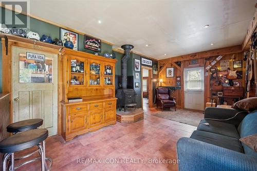 630 Robert Ferrie Drive, Kitchener, ON - Indoor
