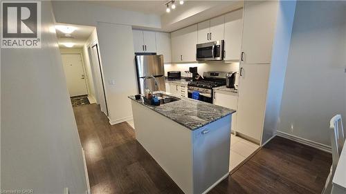 5 Spooner Crescent Unit# 314, Collingwood, ON - Indoor Photo Showing Kitchen With Stainless Steel Kitchen