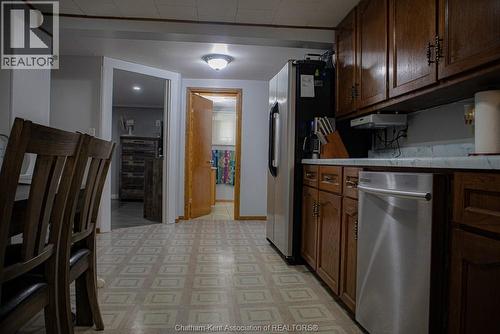 20 St.Clair Street, Tilbury, ON - Indoor Photo Showing Kitchen