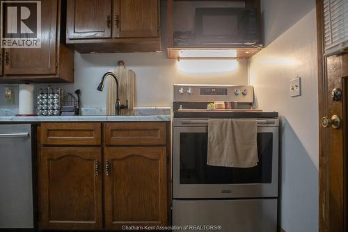 20 St.Clair Street, Tilbury, ON - Indoor Photo Showing Kitchen