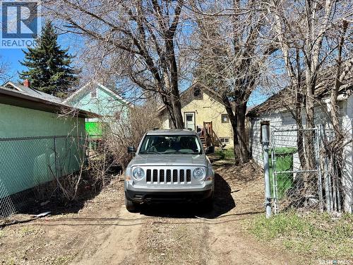 1337 Mctavish Street, Regina, SK - Outdoor