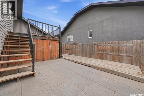 517 Redwood Crescent, Warman, SK - Outdoor With Exterior