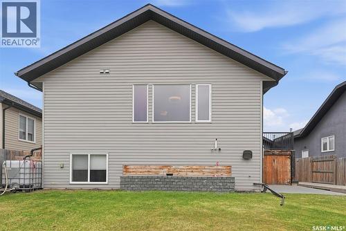 517 Redwood Crescent, Warman, SK - Outdoor With Exterior