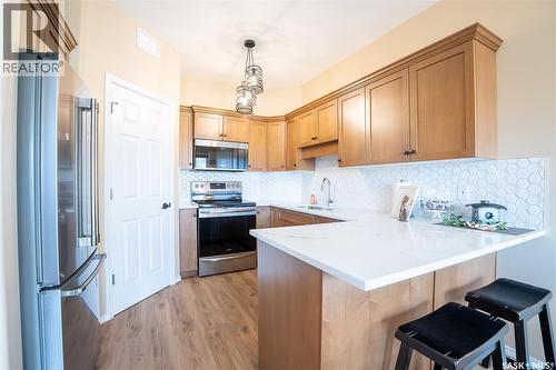 143 615 Stensrud Road, Saskatoon, SK - Indoor Photo Showing Kitchen With Upgraded Kitchen