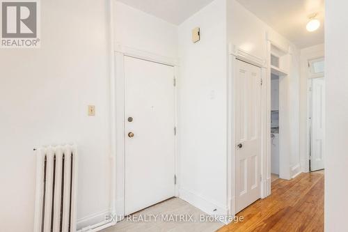 14 Somerset Street W, Ottawa, ON - Indoor Photo Showing Other Room