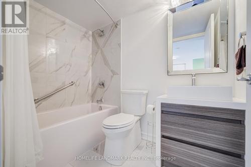 317 - 9017 Leslie Street, Richmond Hill, ON - Indoor Photo Showing Bathroom