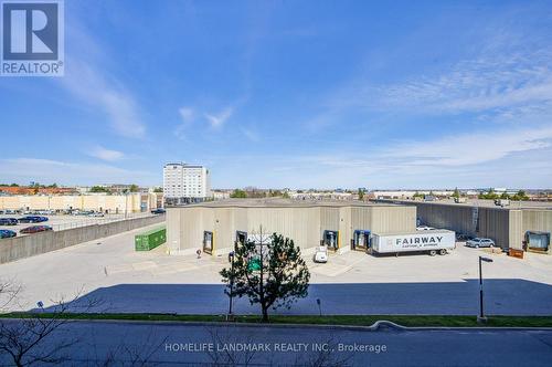 317 - 9017 Leslie Street, Richmond Hill, ON - Outdoor With View