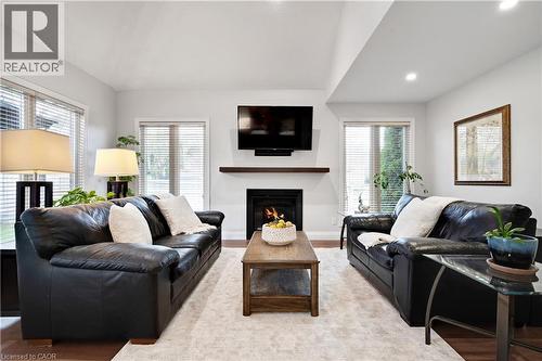 514 Birchleaf Walk, Waterloo, ON - Indoor Photo Showing Living Room With Fireplace