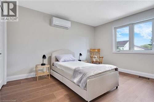 514 Birchleaf Walk, Waterloo, ON - Indoor Photo Showing Bedroom