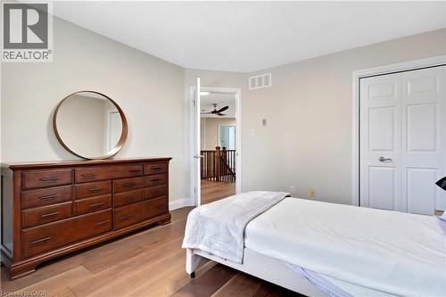 514 Birchleaf Walk, Waterloo, ON - Indoor Photo Showing Bedroom