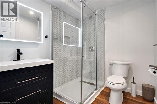 514 Birchleaf Walk, Waterloo, ON - Indoor Photo Showing Bathroom