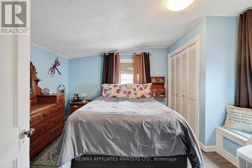 335 Fifth Street E, Cornwall, ON - Indoor Photo Showing Bedroom