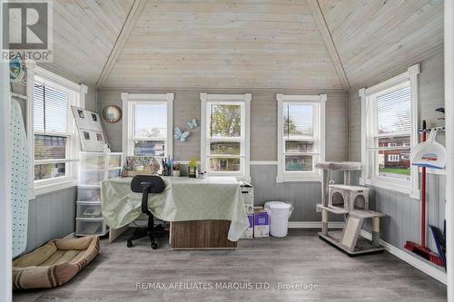 335 Fifth Street E, Cornwall, ON - Indoor