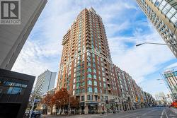 1802 - 38 AVENUE ROAD Toronto, ON M5R 2G2