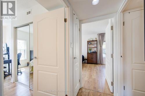 202 - 97 Lawton Boulevard, Toronto, ON - Indoor Photo Showing Other Room