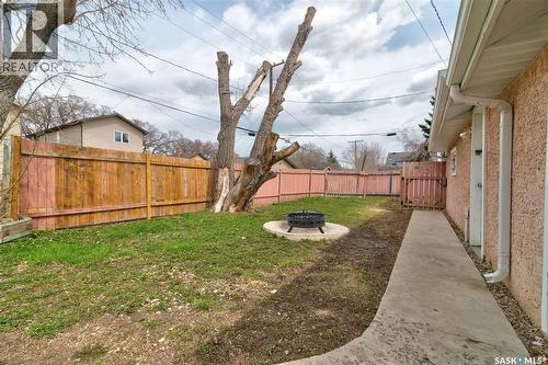 2627 Atkinson Street, Regina, SK - Outdoor