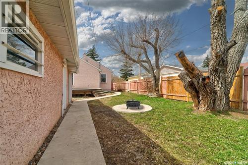 2627 Atkinson Street, Regina, SK - Outdoor
