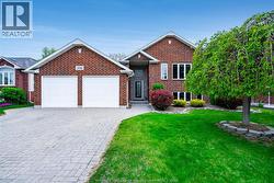 210 Dieppe CRESCENT Kingsville, ON N9Y 4B9