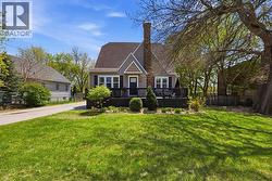 827 LONDON ROAD Sarnia, ON N7T 4X7