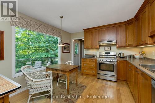 Tree top views along w/ your morning coffee - 487202 30 Sdrd Side Road, Mono, ON - Indoor Photo Showing Kitchen