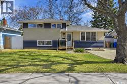 115 Stapleford CRESCENT  Regina, SK S4R 4S8
