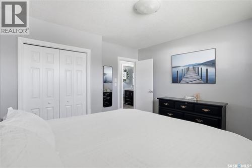 115 Stapleford Crescent, Regina, SK - Indoor Photo Showing Bedroom