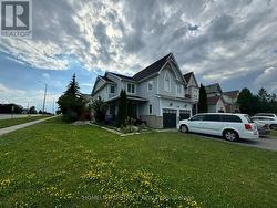 1100 ASHGROVE CRESCENT Oshawa, ON L1K 2W4