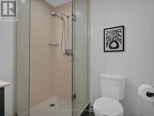 522 - 8228 Birchmount Road, Markham, ON - Indoor Photo Showing Bathroom