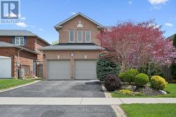 154 HOWELL ROAD Oakville, ON L6H 5Z2