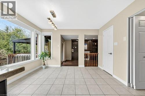 40 Old Maple Lane, Kitchener, ON - Indoor Photo Showing Other Room