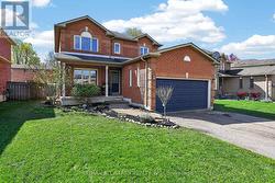17 MARGARET PLACE Georgina, ON L4P 3X2