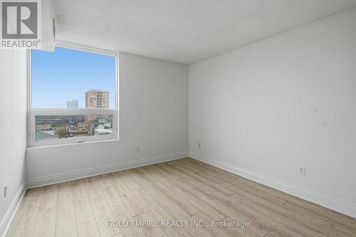 701 - 389 Dundas Street, London East (East K), ON - Indoor Photo Showing Other Room