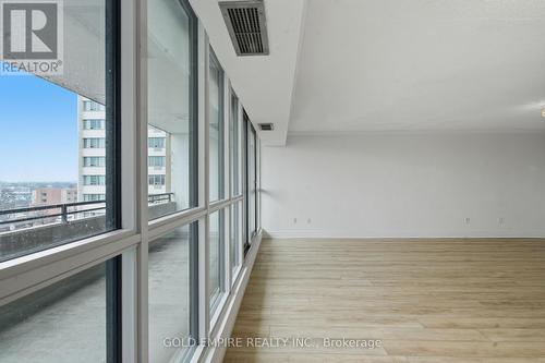701 - 389 Dundas Street, London East (East K), ON - Indoor Photo Showing Other Room