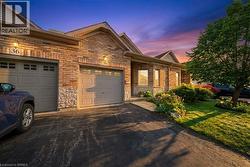 10 COBBLESTONE Drive Unit# 35 Paris, ON N3L 4G9